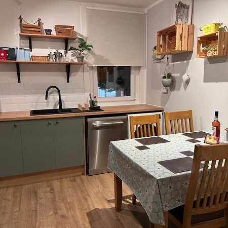 אדינבורו Maria- Bright And Modern City Center Apartment . מראה חיצוני תמונה